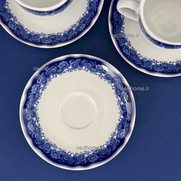 نعلبکی تخت سن پترزبورگ چینی زرین