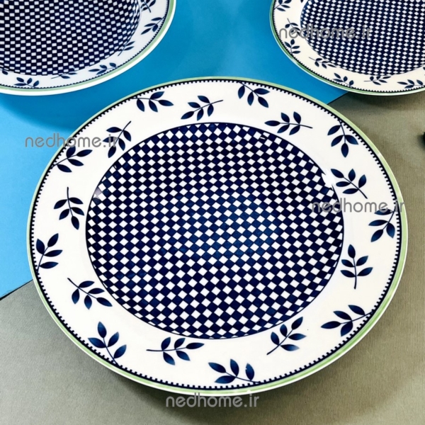 بشقاب غذاخوری دنی هوم طرح گل آبی