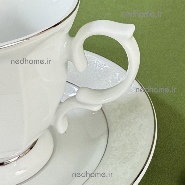 فنجون چای خوری لب نقره ای زرین طرح دلسا نیوکلاسیک
