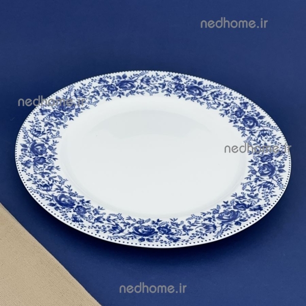 پیشدستی گرد گل آبی