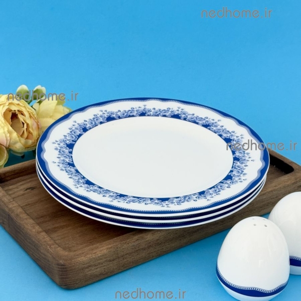 پلو خوری گل آبی